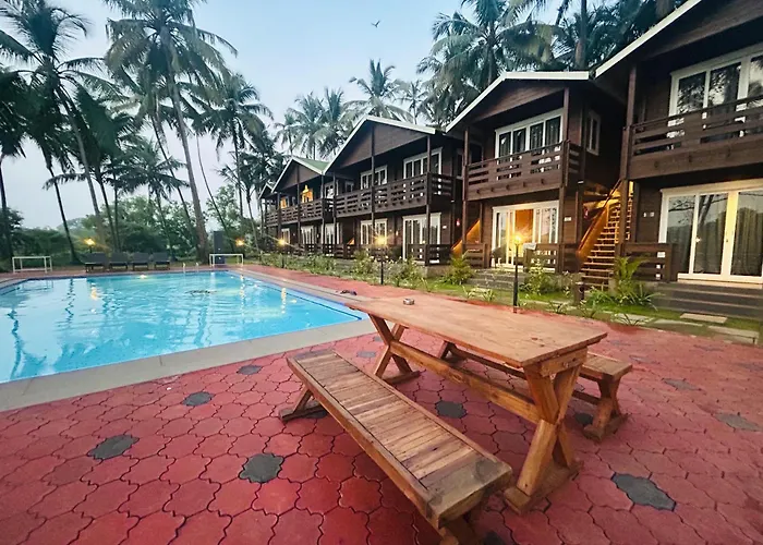 Seclude Eco Cottages